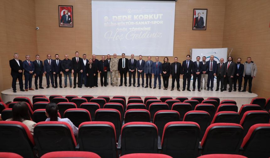 Bayburt Üniversitesi 9. Dede Korkut Ödülleri Sahiplerini Buldu