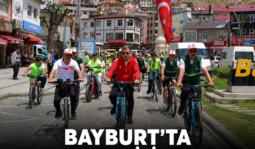 Bayburt'ta Yeşilay Bisiklet turu yapıldı