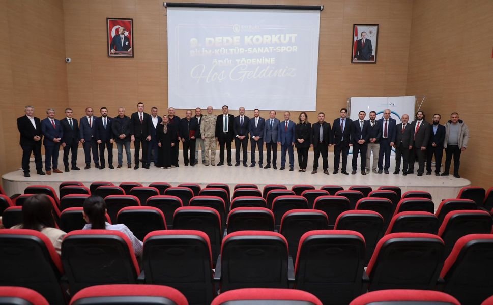 Bayburt Üniversitesi 9. Dede Korkut Ödülleri Sahiplerini Buldu